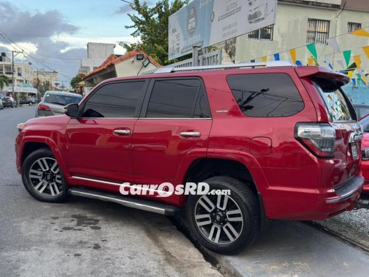 Toyota 4Runner Jeepeta en venta
