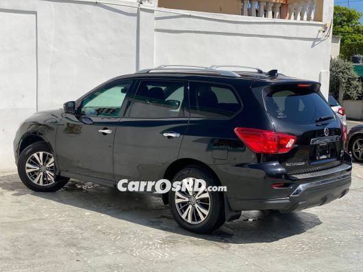 Nissan Pathfinder Jeep en venta