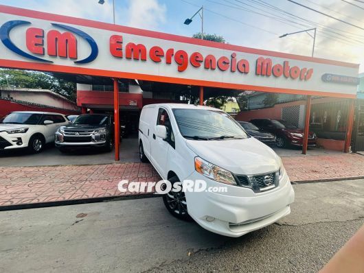 Nissan NV Furgoneta en venta