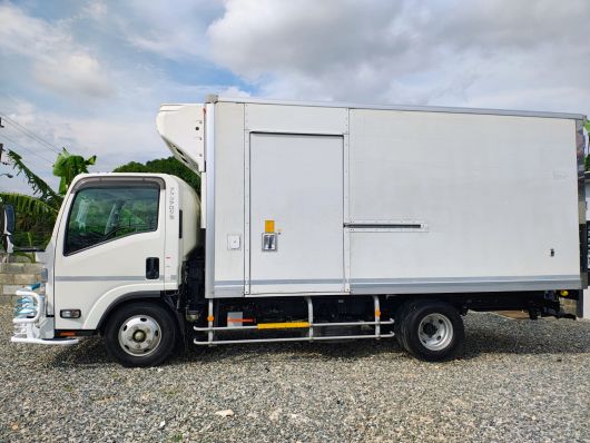 Isuzu