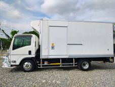 Isuzu