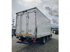 Isuzu
