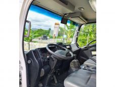 Isuzu