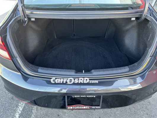 Hyundai Elantra Carros en venta