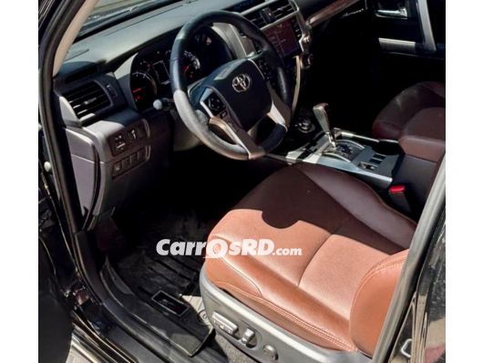 Toyota 4Runner Jeepeta en venta