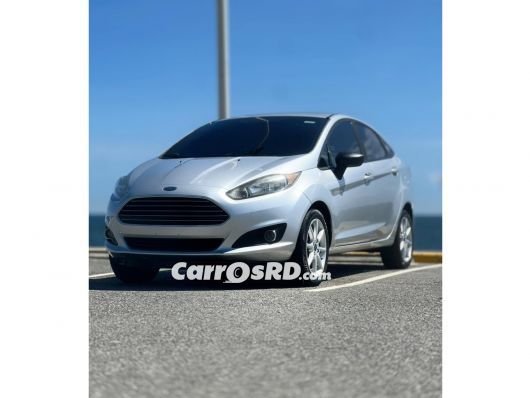 Ford Fiesta Carros en venta