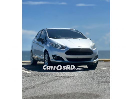 Ford Fiesta Carros en venta