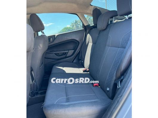 Ford Fiesta Carros en venta