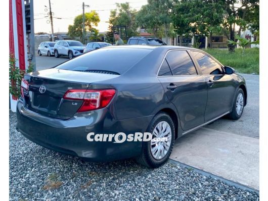 Toyota Camry Carros en venta
