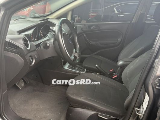 Ford Fiesta Carros en venta