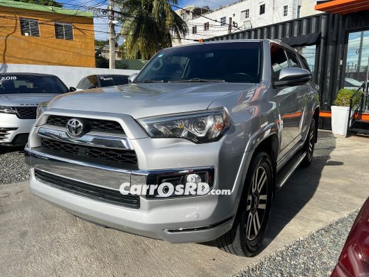 Toyota 4Runner Jeepeta en venta