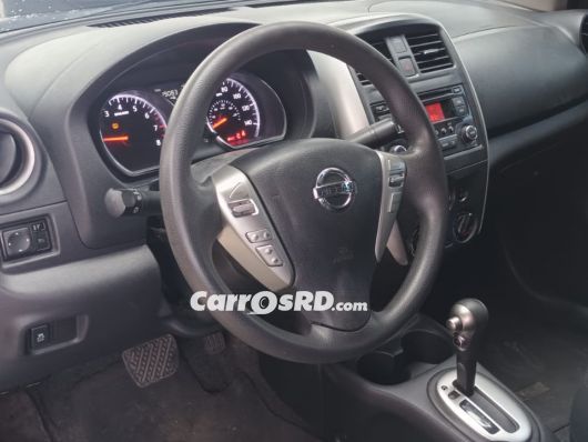 Nissan Versa Carros en venta