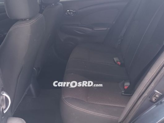 Nissan Versa Carros en venta
