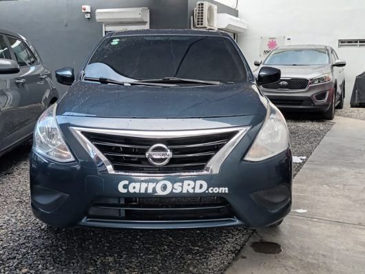 Nissan Versa Carros en venta