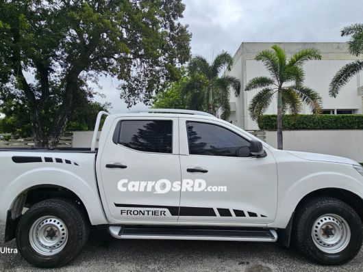 Nissan Frontier Camioneta en venta