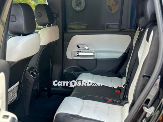 Mercedes-Benz Clase GLB Jeepeta en venta