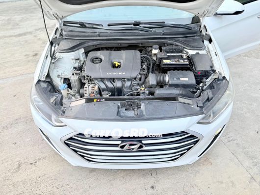 Hyundai Elantra Carros en venta