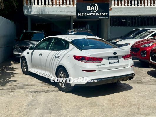 Kia Optima Carros en venta