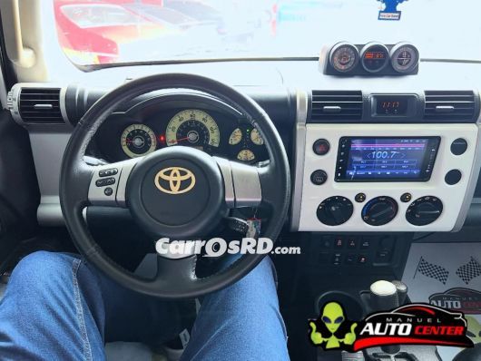 Toyota FJ Cruiser Jeepeta en venta