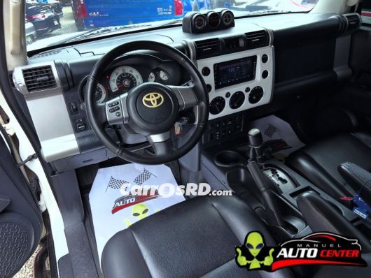 Toyota FJ Cruiser Jeepeta en venta