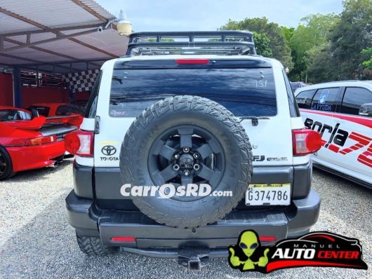 Toyota FJ Cruiser Jeepeta en venta