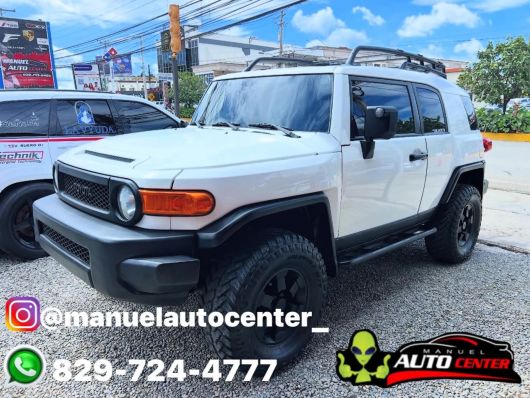 Toyota FJ Cruiser Basico en venta
