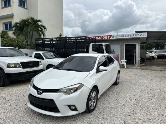 Toyota Corolla LE en venta