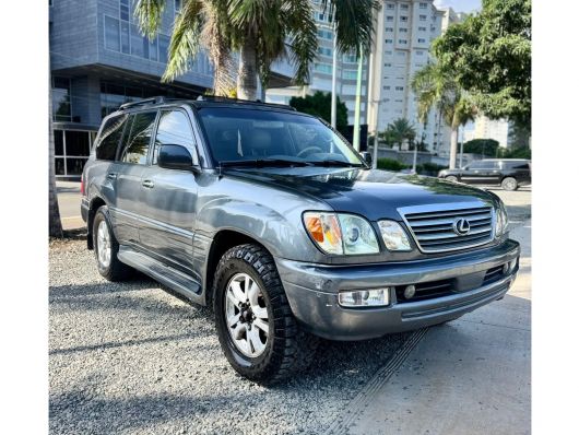 Lexus LX 470 en venta