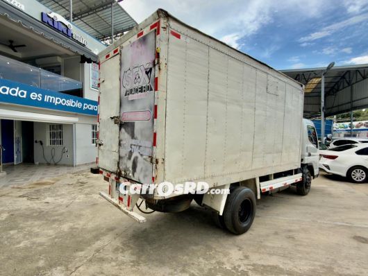 Mitsubishi Fuso Camion en venta
