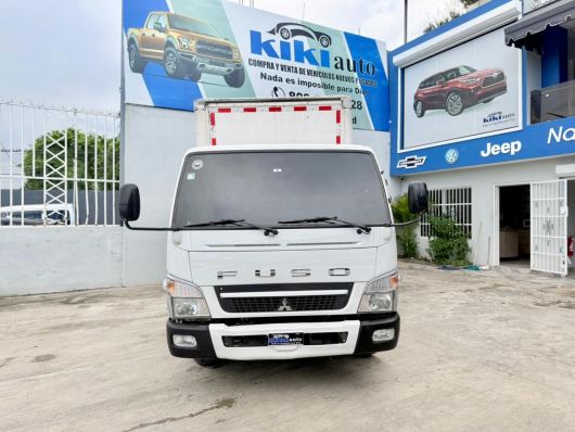Mitsubishi Fuso Furgon en venta