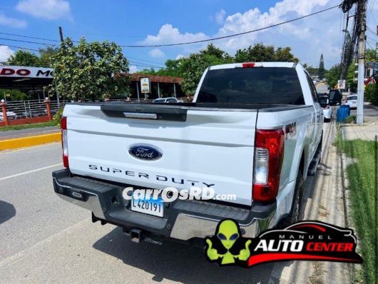 Ford F250 Camioneta en venta