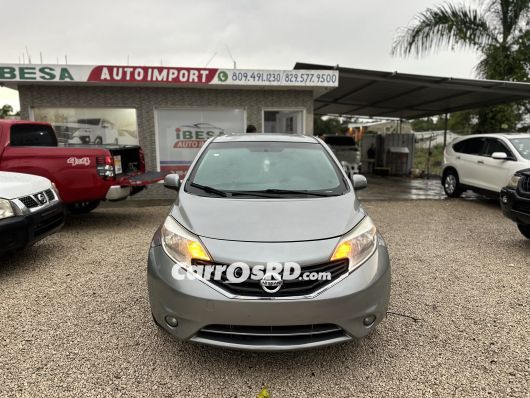 Nissan Versa Carros en venta