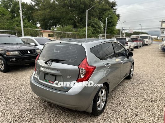 Nissan Versa Carros en venta