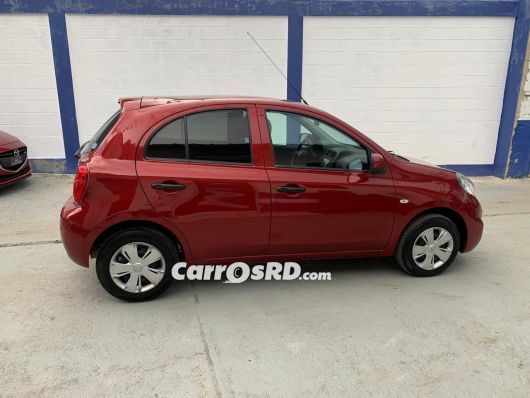 Nissan March Carros en venta