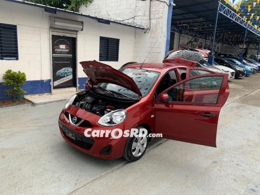 Nissan March Carros en venta