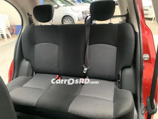 Nissan March Carros en venta