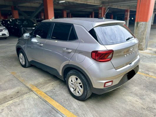 Hyundai Venue SE