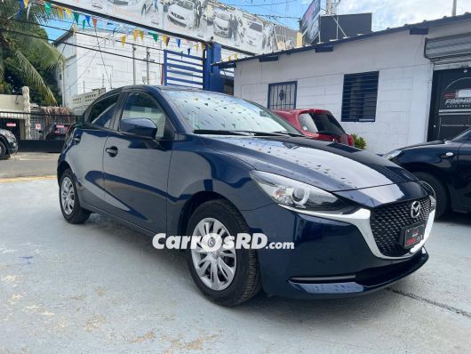 Mazda 2 Carros en venta