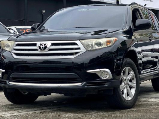Toyota Highlander LE en venta