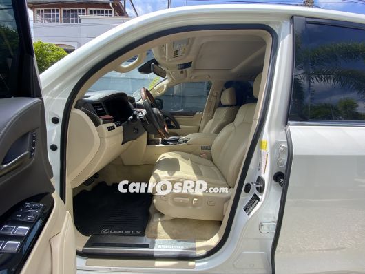 Lexus LX Jeepeta en venta