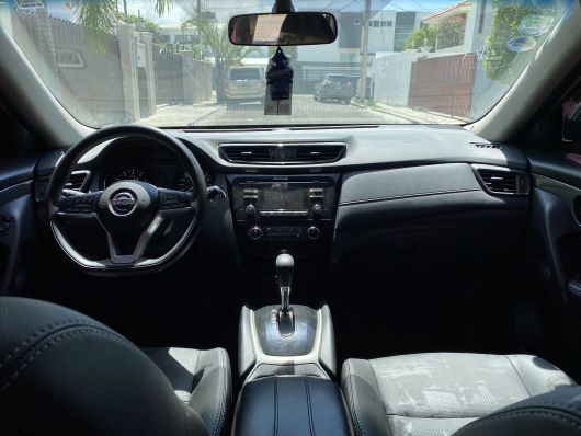 Nissan X Trail Básico