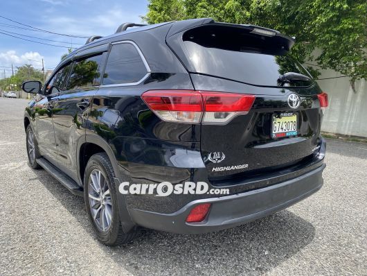 Toyota Highlander Jeepeta en venta