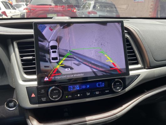 Toyota Highlander XLE