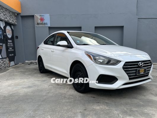 Hyundai Accent Carros en venta