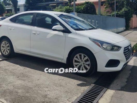 Hyundai Accent Carros en venta