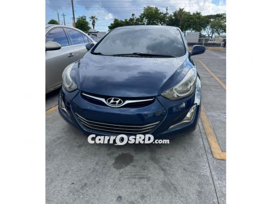 Hyundai Elantra Carros en venta
