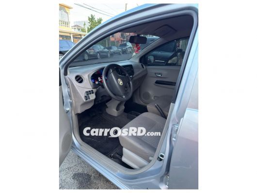 Daihatsu Mira Hatchback en venta