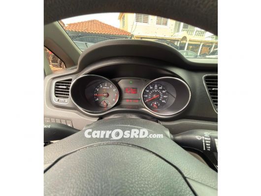 Kia Sedona Jeepeta en venta