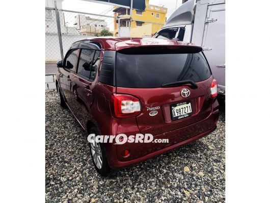 Toyota Passo Hatchback en venta