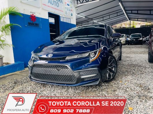 Toyota Corolla SE Saloon en venta